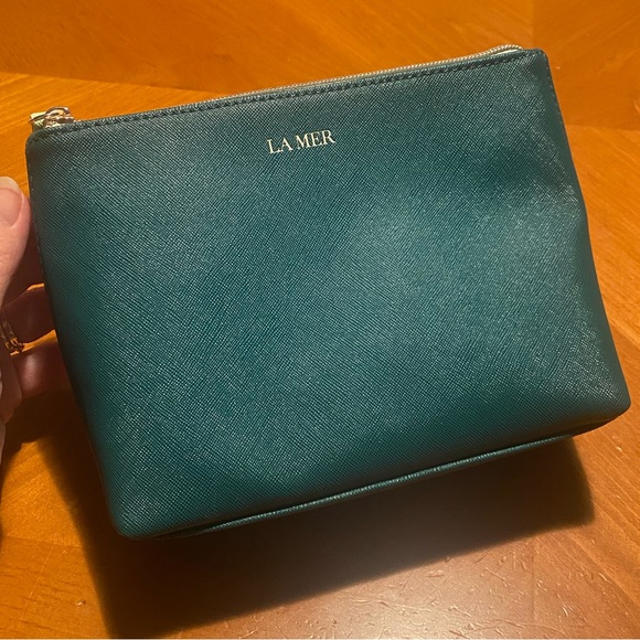 La Mer Cosmetic Bag - Picture 7 of 10